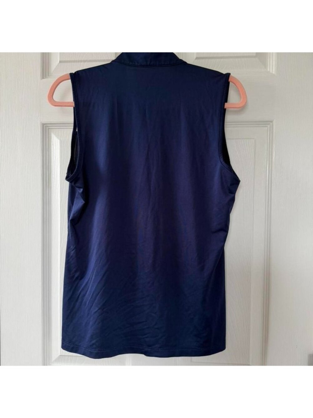 Izod Golf Navy Blue Sleeveless Shirt - Picture 3 of 3